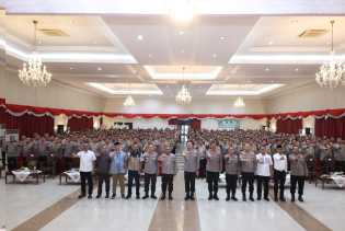 Perkuat Garda Terdepan, Wakapolda Riau Buka Pelatihan Bhabinkamtibmas
