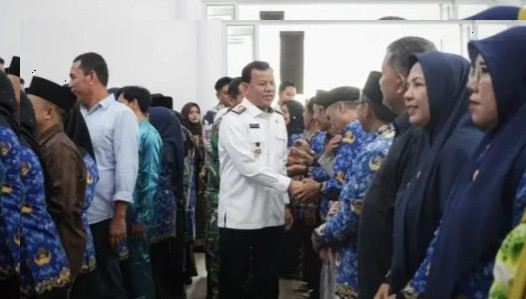 Bupati Suhardiman Amby Lantik 37 Pejabat, Wujudkan Kuansing Hebat Lewat Pendidikan dan Program Wajib Baca Al-Qur'an