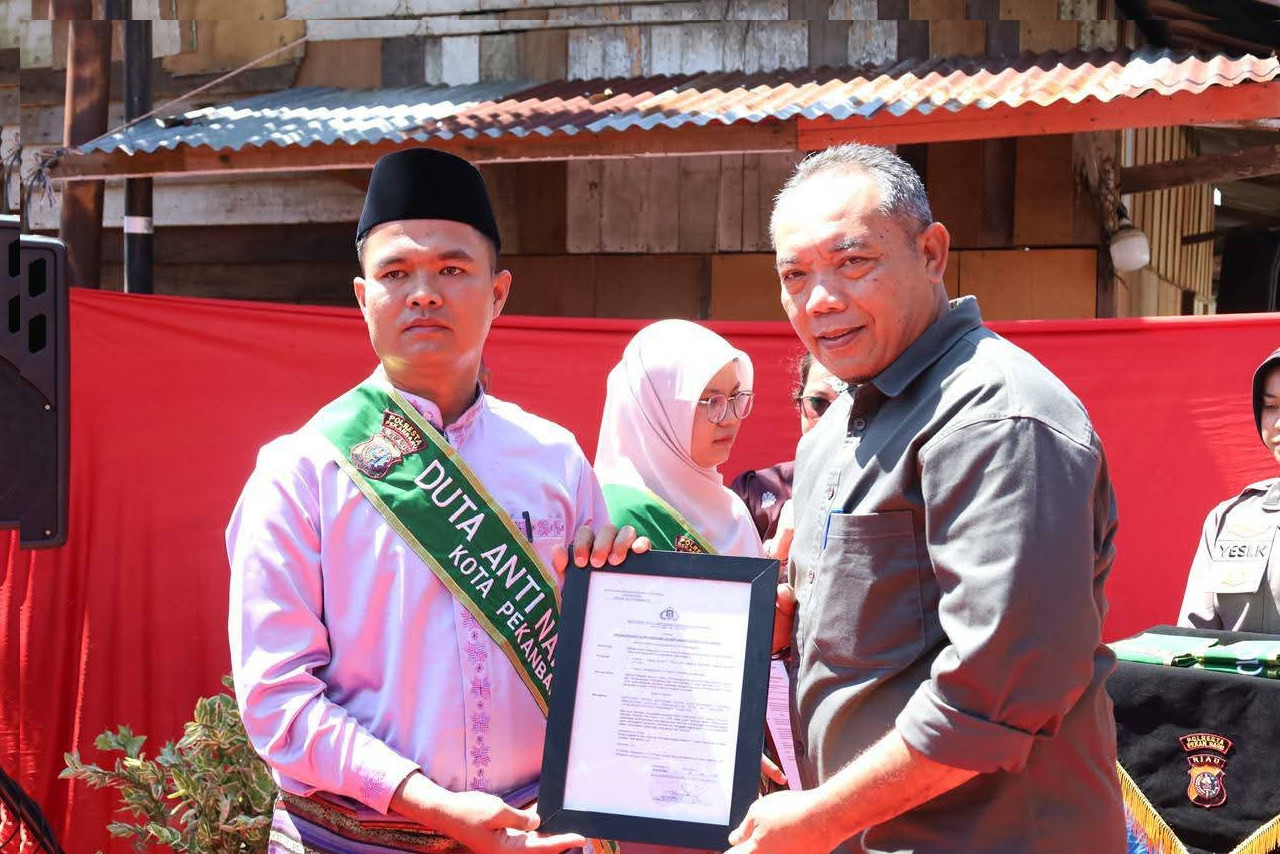Perangi Narkoba, Polresta Pekanbaru Resmikan Kampung Tangguh di Tiga Kecamatan
