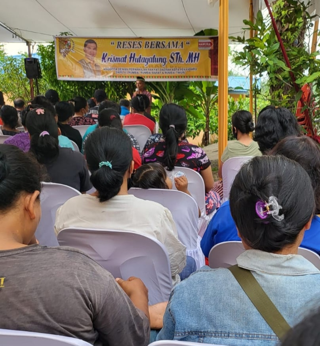 Krismat Hutagalung Reses di Palas, Sarana Pendidikan Jadi Keluhan Warga