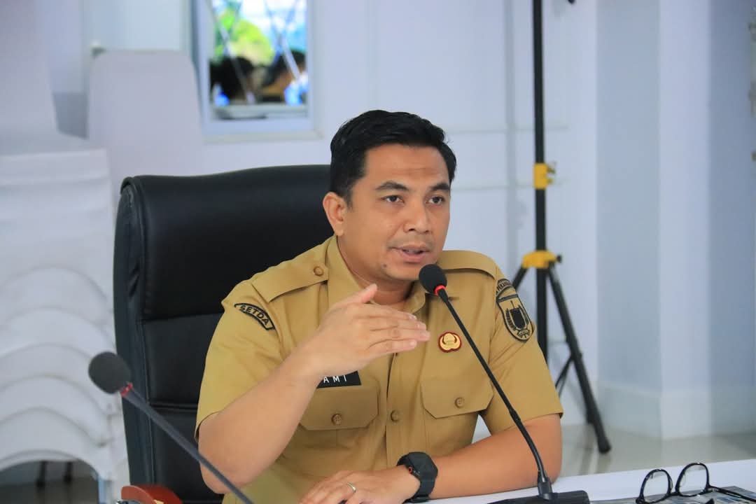 Pemko Pekanbaru Targetkan Ronggo Warsito Bebas dari Kabel Udara