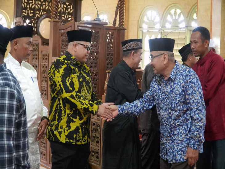 Apresiasi Masyarakat Kelurahan Batu Bersurat, Plt. Kadis Kominfo ; Halal Bi Halal Momen yang Harus Kita Lestarikan